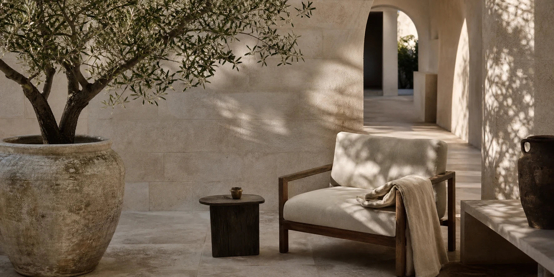 Quiet garden living
